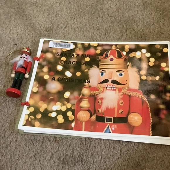 Santas nutcracker - Picture 2 of 7